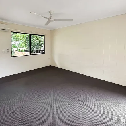 Image 6 - Mia Close, Kewarra Beach QLD 4879, Australia - Apartment for rent