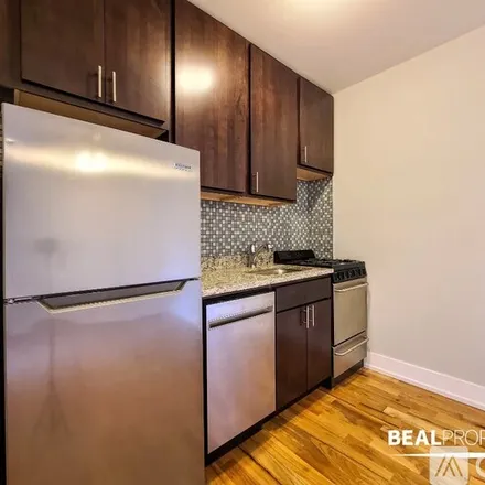 Rent this 1 bed apartment on 819 W Cornelia Ave