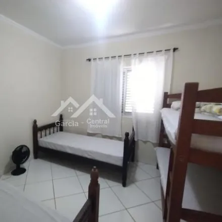 Buy this 2 bed apartment on Avenida Padre Anchieta in Centro, Peruíbe - SP