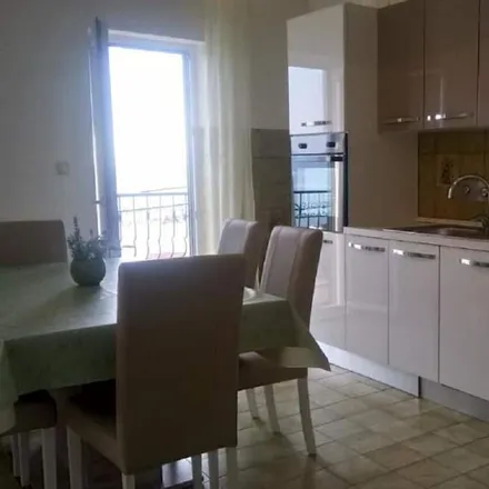 Image 3 - 21312, Croatia - Apartment for rent