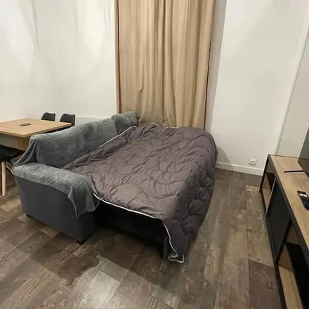 Rent this 1 bed apartment on 93320 Les Pavillons-sous-Bois
