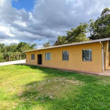 Buy this 2 bed house on Rua do Guaporé in São Joaquim de Bicas - MG, 32920-000