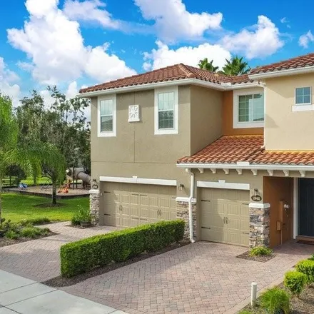 Buy this 3 bed condo on 1942 Silverweed Way in Oviedo, FL 32765