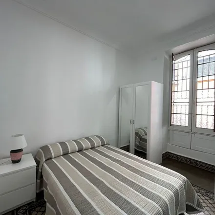 Rent this 4 bed apartment on Calle Zaragoza in 19, 35012 Las Palmas de Gran Canaria