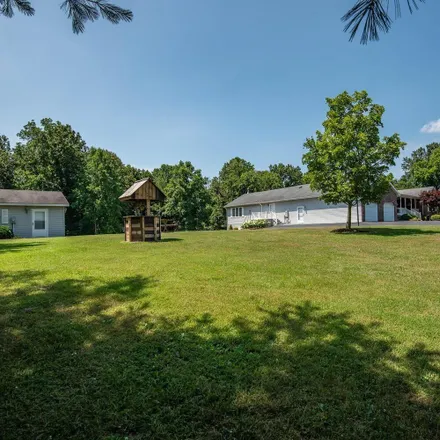 Image 3 - 392 Benham Lane, Avoca, Lawrence County, IN 47462, USA - House for sale