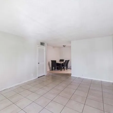 Image 5 - 10892 Royal Palm Boulevard, Coral Springs, FL 33065, USA - Condo for rent