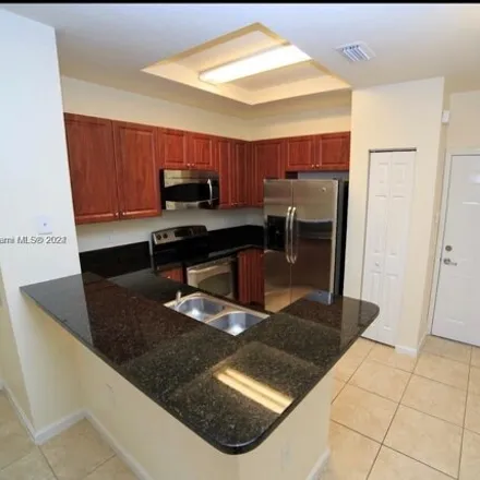 Image 3 - 4628 Monarch Way, Coconut Creek, FL 33073, USA - Townhouse for rent