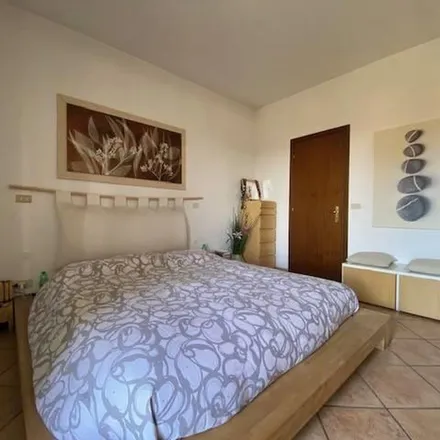Image 3 - Via della Salamandra, 00143 Rome RM, Italy - Apartment for rent