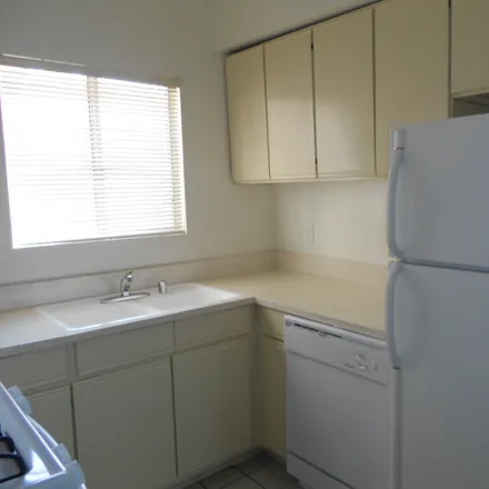 Image 4 - 1400 Camden Ave, Unit 302 - Apartment for rent