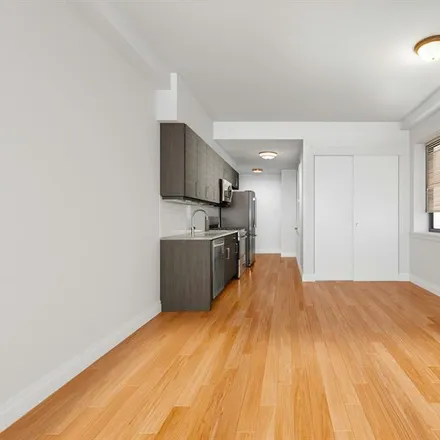 Image 4 - 58 WEST 129TH STREET 3C in Central Harlem - Apartment for sale