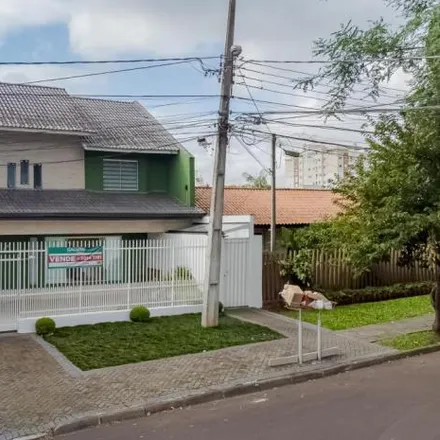 Buy this 3 bed house on Rua Eduardo Geronasso 1434 in Bacacheri, Curitiba - PR