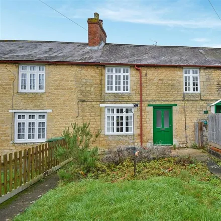 Rent this 3 bed house on Harpers Close in Great Oakley, NN18 8HD