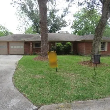 Rent this 3 bed house on 1665 Gillette Street in Baytown, TX 77520