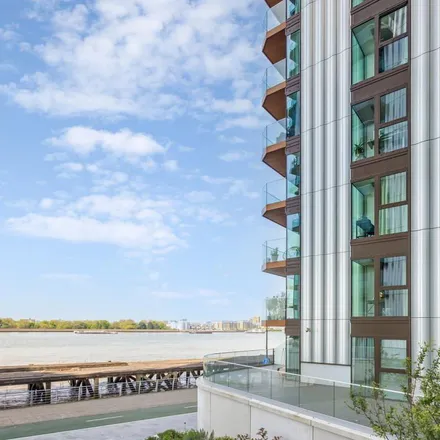 Rent this 1 bed apartment on Bell Water Gate in London, SE18 6DN