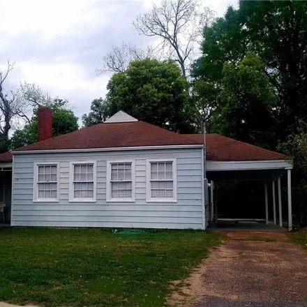 Buy this 3 bed house on 147 South Street in Mobile, AL 36606