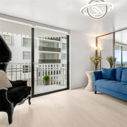Image 5 - Le Trianon Condominium Association, 6061 Collins Avenue, Miami Beach, FL 33140, USA - Condo for rent