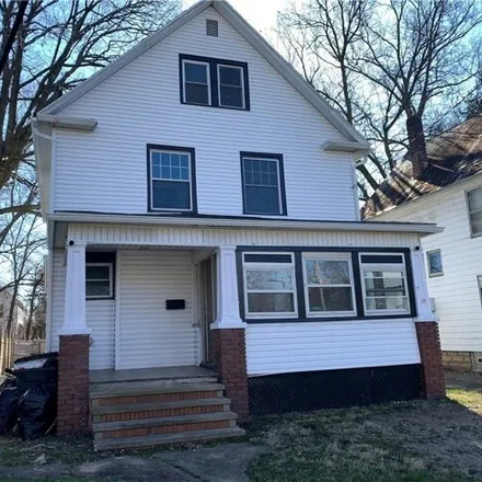 Buy this 5 bed house on Summit Auto Group LLC in Howard Street, Akron