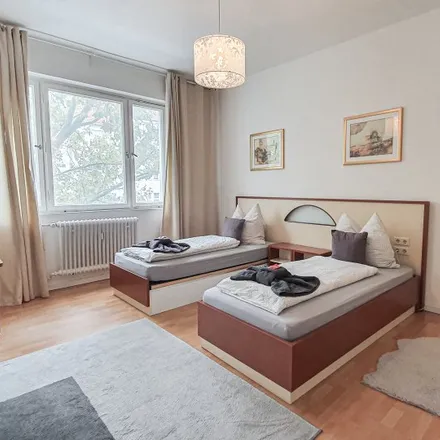Rent this 3 bed room on Ristorante Barolo in Rheinstraße 62, 12159 Berlin