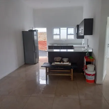 Rent this 4 bed apartment on unnamed road in Mount Vernon, Durban