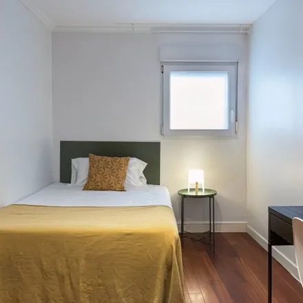 Rent this 6 bed room on Madrid in La Terraza del Santo Domingo, Calle de San Bernardo