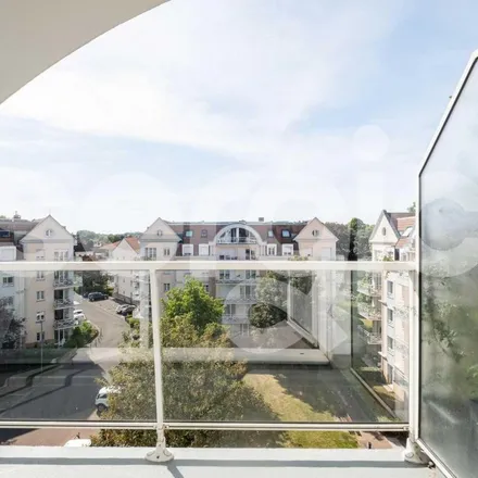 Rent this 2 bed apartment on 02 Rue de Lambersart in 59350 Saint-André-lez-Lille, France