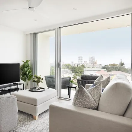Rent this 1 bed apartment on Darling Point NSW 2027