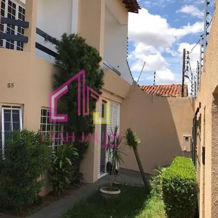 Buy this 3 bed house on Rua Napoleao José da Costa in Várzea Grande - MT, 78138-000