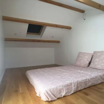 Rent this 1 bed apartment on 21 Avenue de Fontainebleau in 94270 Le Kremlin-Bicêtre, France