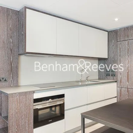 Image 2 - Pearce House, 8 Circus Road West, Nine Elms, London, SW11 8ES, United Kingdom - Apartment for rent