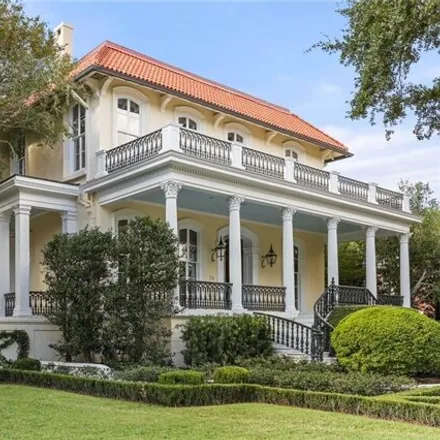 Buy this 6 bed house on 70 Audubon Boulevard in New Orleans, LA 70125