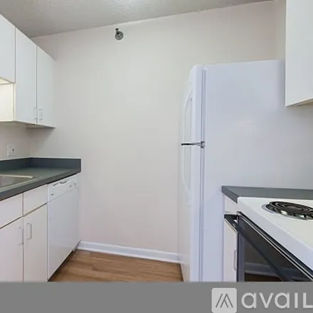 Image 4 - 1212 N La Salle St, Unit 2608 - Condo for rent