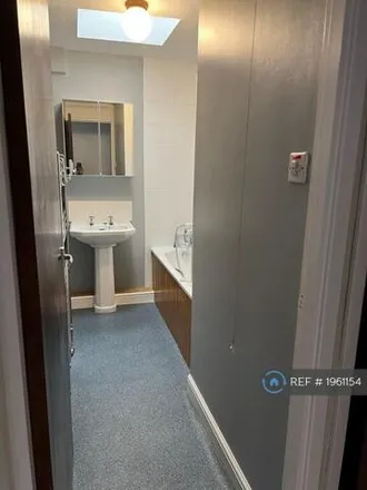 Image 6 - Spenlow Close, Portsmouth, PO2 7HF, United Kingdom - Townhouse for rent
