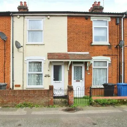 Buy this 2 bed townhouse on Bramford Lane in Ipswich, IP1 4DR