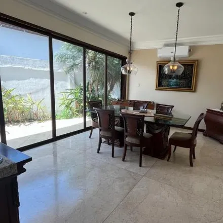 Rent this 3 bed house on unnamed road in 090901, Guayaquil