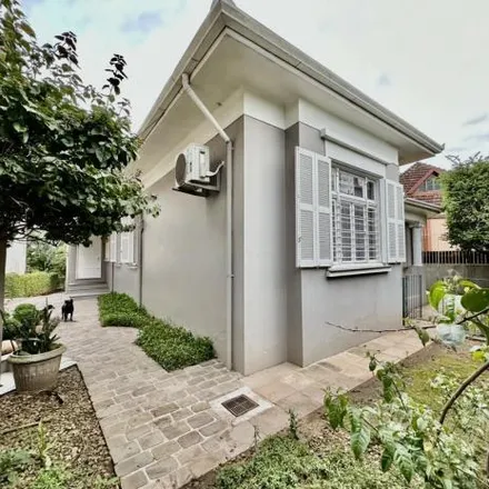 Buy this 3 bed house on Avenida Doutor Maurício Cardoso in Hamburgo Velho, Novo Hamburgo - RS