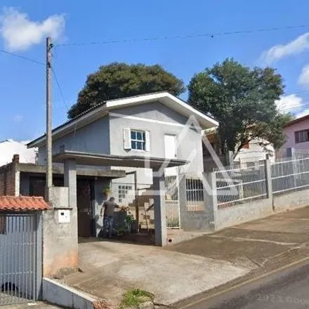 Rent this 3 bed house on Rua Almirante Barroso in Petrópolis, Passo Fundo - RS