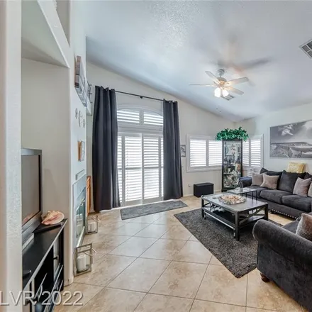 Image 6 - 505 Melrose Heights Street, Henderson, NV 89052, USA - House for sale