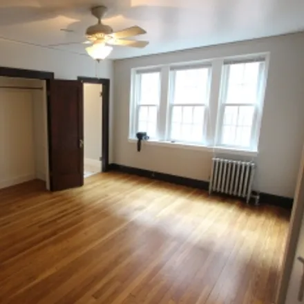 Rent this studio apartment on Somerville