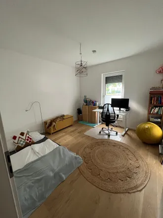 Rent this 3 bed apartment on Eichbuschallee 9c in 12437 Berlin, Germany