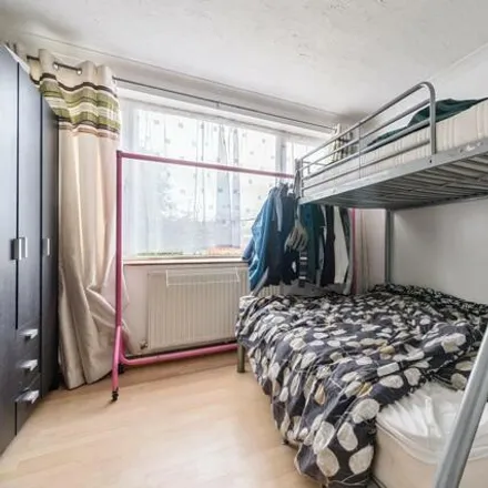 Image 4 - A418, Aylesbury, HP19 8RL, United Kingdom - House for sale