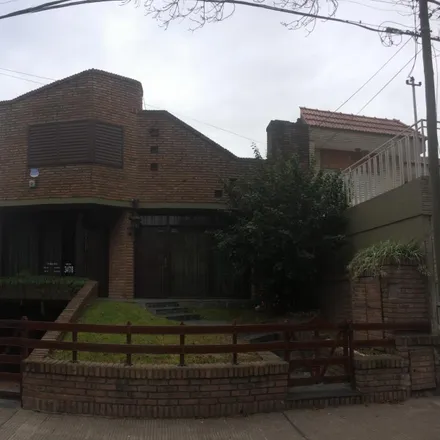 Buy this studio house on Santiago 3482 in Jorge Cura, Rosario