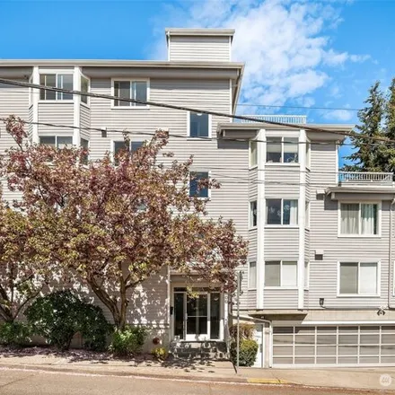Buy this 2 bed condo on 1000 Northeast 88th Street in Seattle, WA 98115