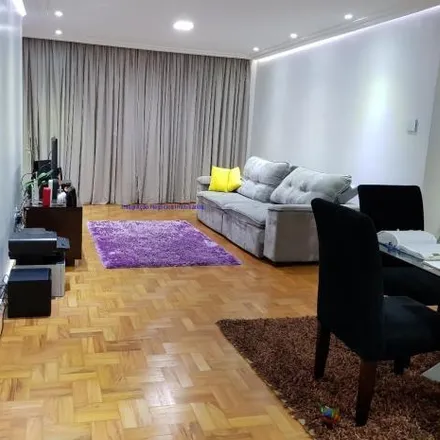 Buy this 3 bed apartment on Espaço Arouche - Brechós in Antiguidades e Decorações, Largo do Arouche 260