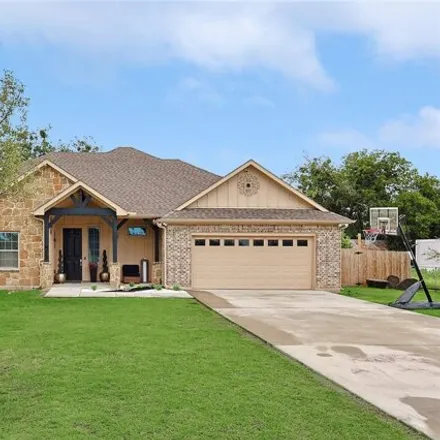 Rent this 4 bed house on 374 West Huffman Street in Krum, Denton County