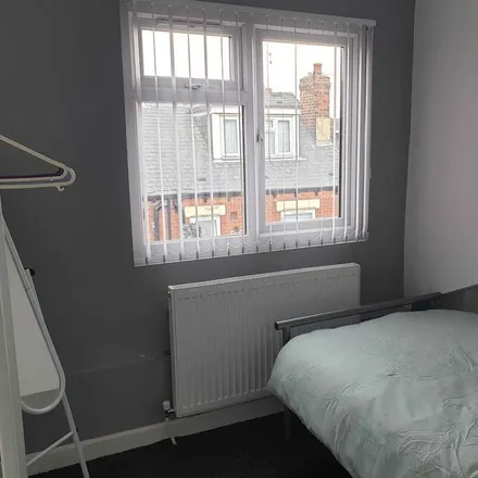 Rent this 3 bed house on Leeds in LS6 1RL, United Kingdom