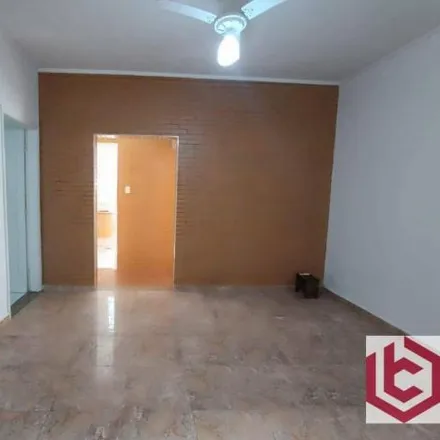 Buy this 2 bed apartment on Edifício Mar Del Prata in Rua Oswaldo Cochrane 142, Embaré