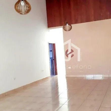 Buy this 6 bed house on Rua Antônio José Garcia in Alto de São Pedro, Taubaté - SP