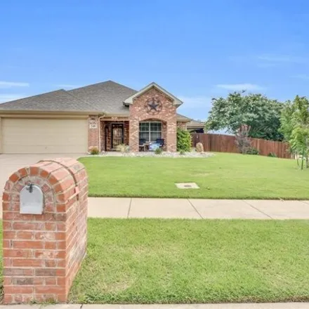 Buy this 4 bed house on 241 Ashlawn Drive in Midlothian, TX 76065