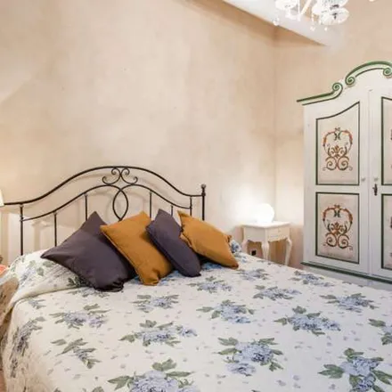 Rent this 2 bed apartment on Via Pietro Thouar in 10, 50121 Florence FI