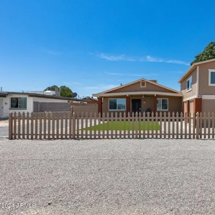 Rent this 5 bed house on 15 North Center Street in Florence, AZ 85132